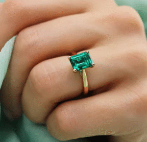 green emerald ring